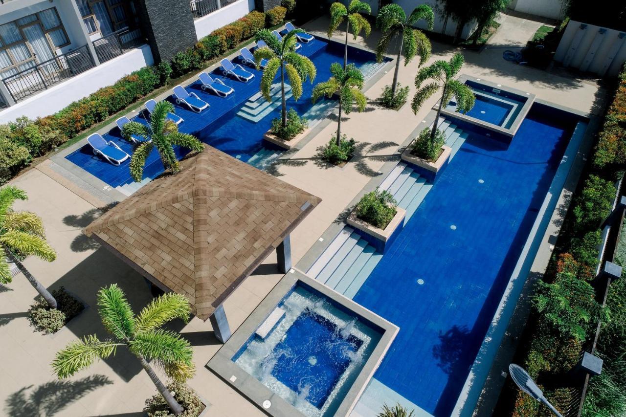 Crown Hotel At Harbour Springs Palawan Managed By Enderun Hotels Puerto Princesa Exterior photo